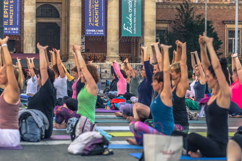 The Museum Yoga Development The place Tremendous Artwork Meets Downward Canine